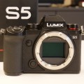 First Look Lumix S5: full frame 4K