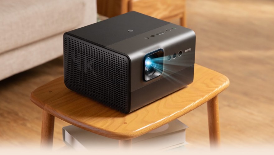 First look BenQ GP520 laser 4K