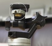 Particolare vite 3-8 per testa Manfrotto 290 mod.jpg