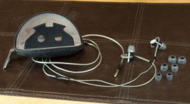 cuffia intraurale b&w C5_ricambi.jpg