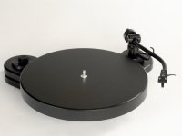pro-ject-rpm1-genie-turntable.jpg