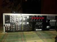 ampli_r.jpg ampli_r.jpg