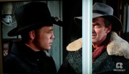 1 - PHILIPS_46PFL8008S_12.jpg