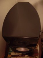 Canton 820 front.jpg