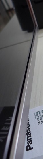 1-P1050569-001.JPG 1-P1050569-001.JPG