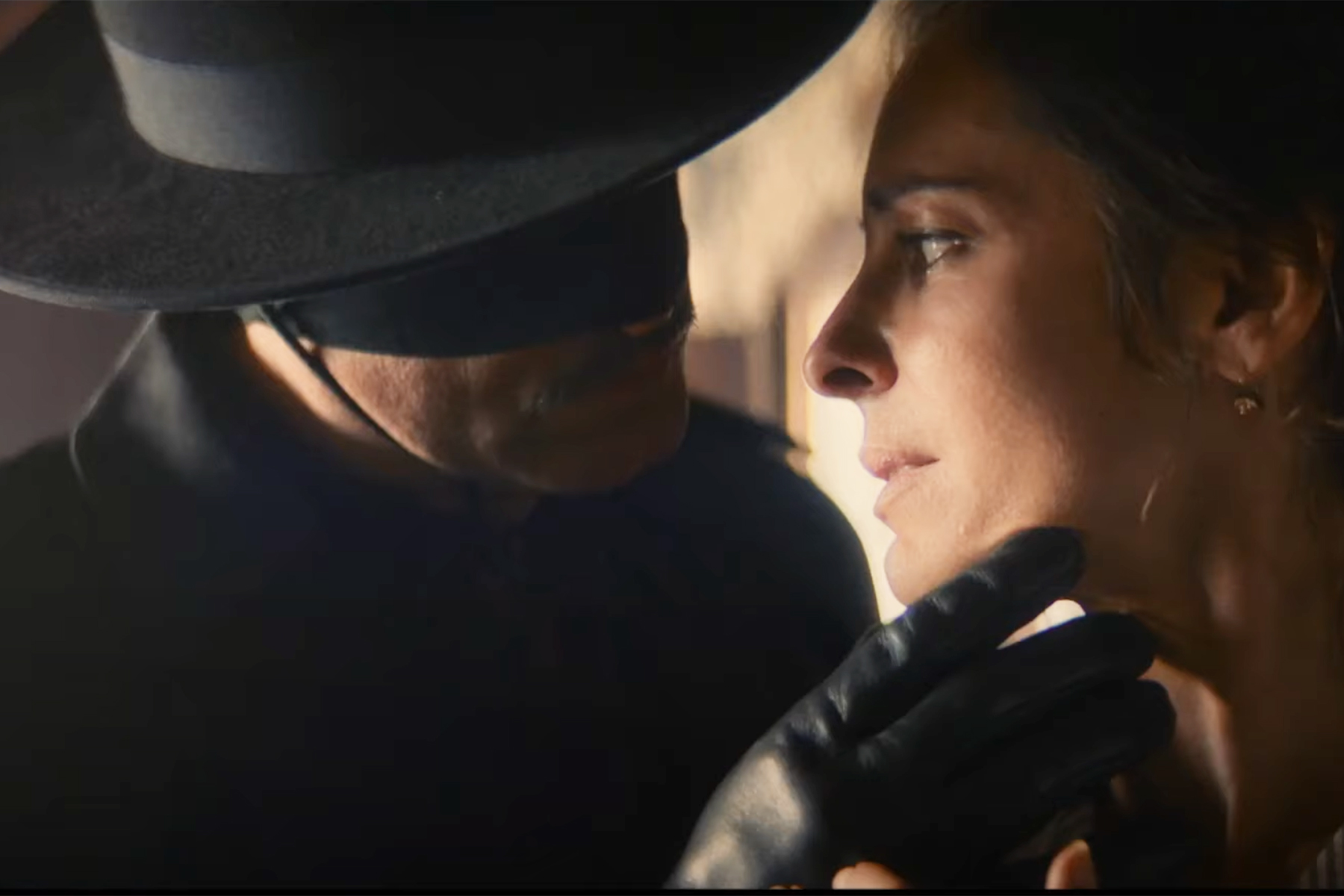 Zorro, esce la serie con Jean Dujardin e Salvatore Ficarra AV Magazine