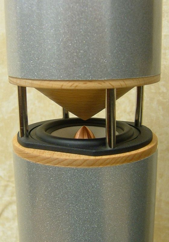 + Immagine ingrandita +